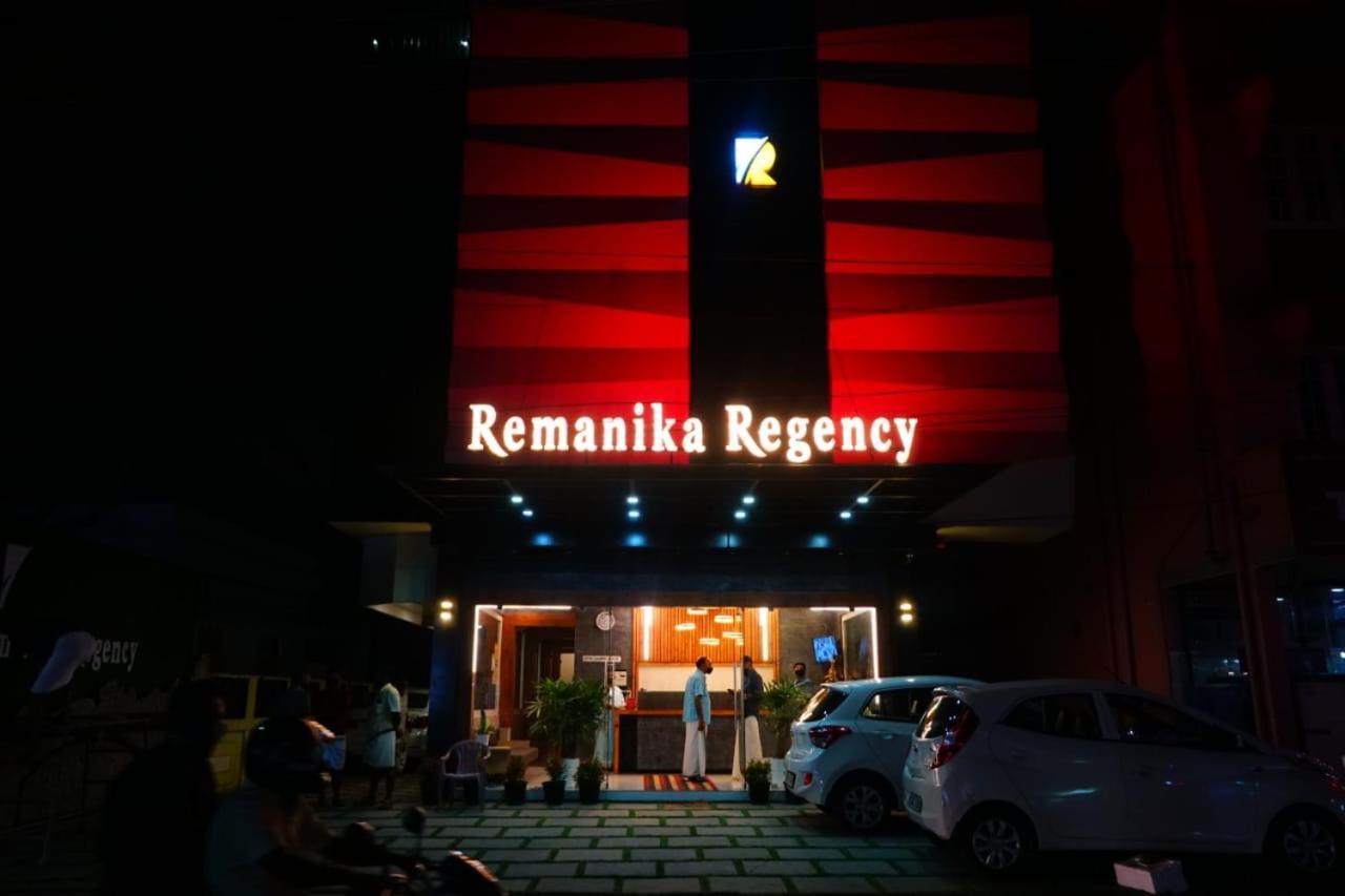 Hotel Remanika Regency Guruvāyūr Zewnętrze zdjęcie